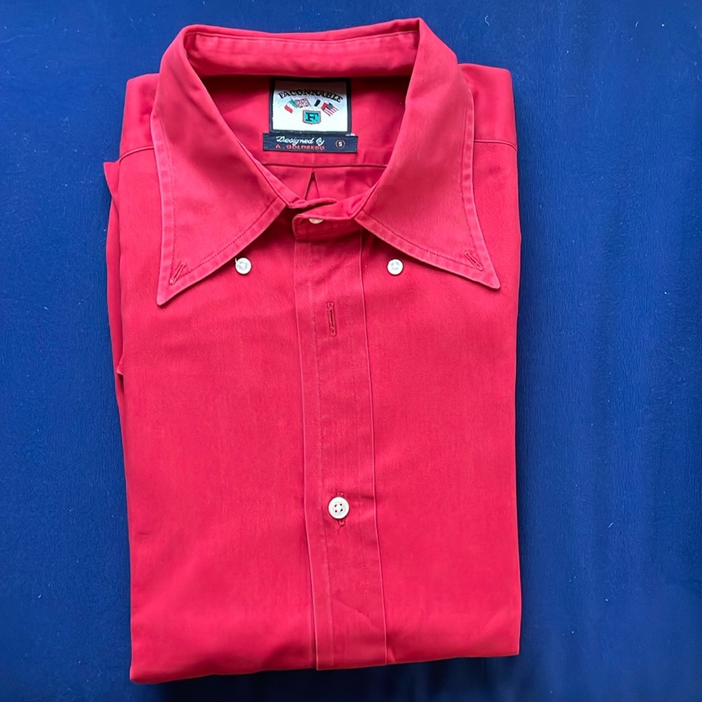 Faconnable casual cotton button down. Great condition.